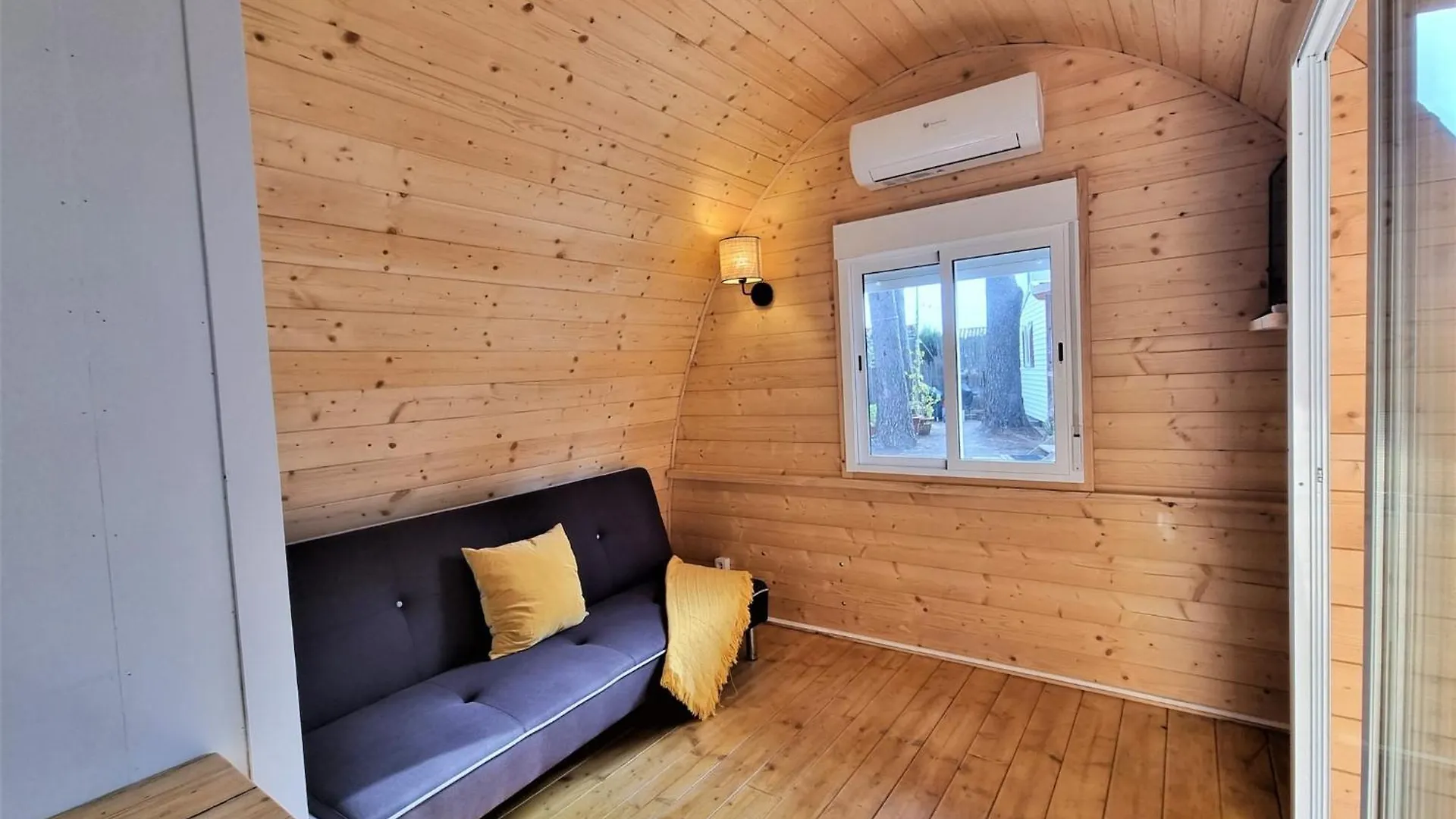 Cozy Pet-Friendly Bungalow Near Riells Beach L'Escala